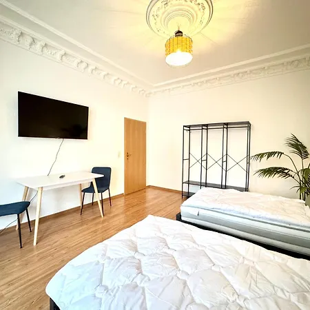 #1 Rebelrents - 4p - Smart-tv - Wlan - Voll Ausgestattete Kueche * Zeitz
