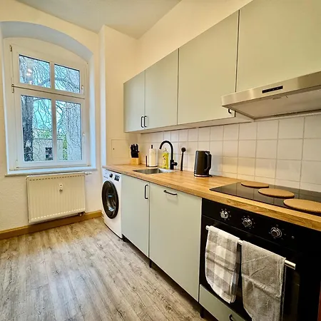 Apartment #1 Rebelrents - 4p - Smart-tv - Wlan - Voll Ausgestattete Kueche *