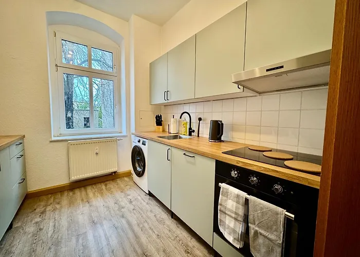 Apartment #1 Rebelrents - 4p - Smart-tv - Wlan - Voll Ausgestattete Kueche *